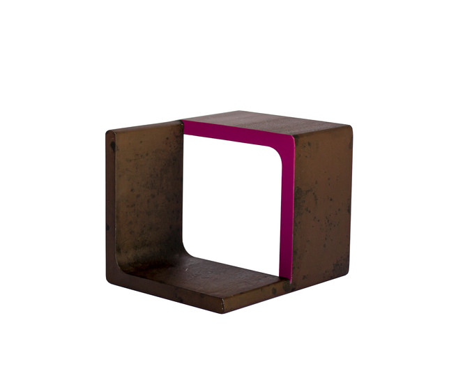 Candela Muniozguren | Contenedor Línea Rosa_01